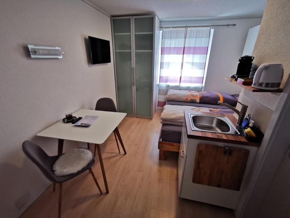 Apartments Haus Quelle لوكباد المظهر الخارجي الصورة